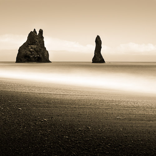 Reynisdangar, Vik, Iceland